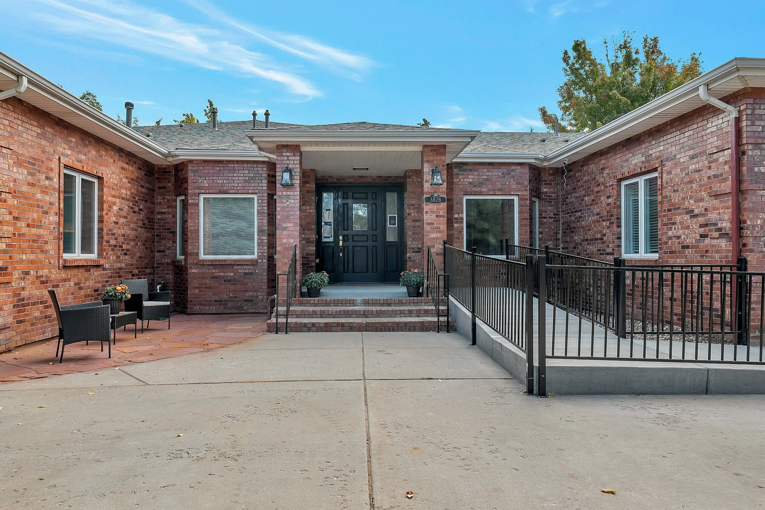 Peaceful, homelike residential setting